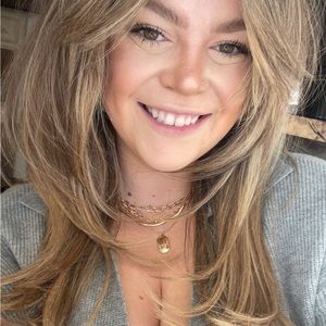 Meet your Posher, Cailin